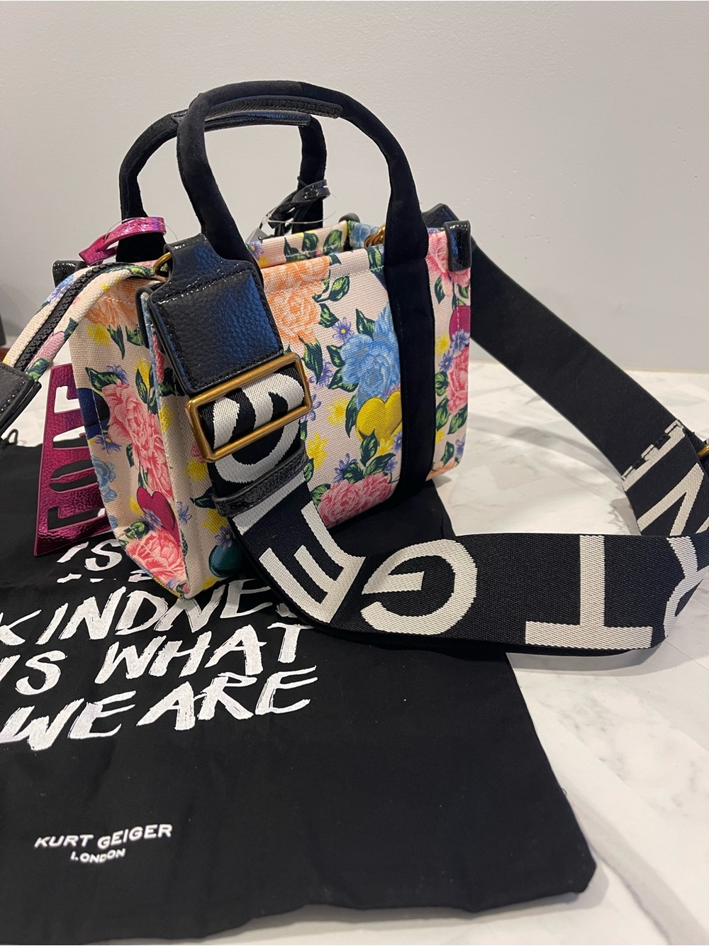 Kurt Geiger Floral Mini Tote with Pink LOVE Tag and Black Heart Charm NWT - Picture 9 of 9